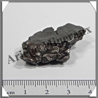 Mtorite de CAMPO DEL CIELO - 21 grammes - 36x20x10 mm - M040