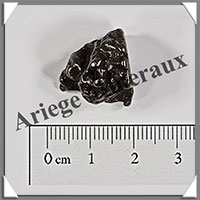 Mtorite de CAMPO DEL CIELO - 18 grammes - 20x19x17 mm - M053